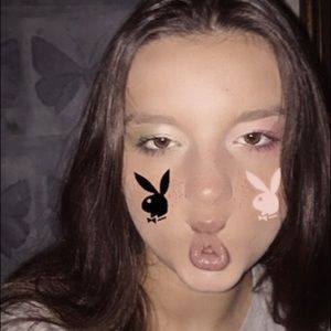 Meet your Posher, Izzy